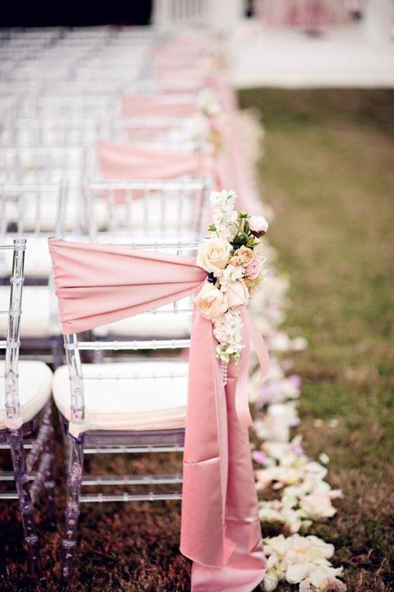 5 Steps to Curating a Wedding Ceremony That’s Perfectly YOU