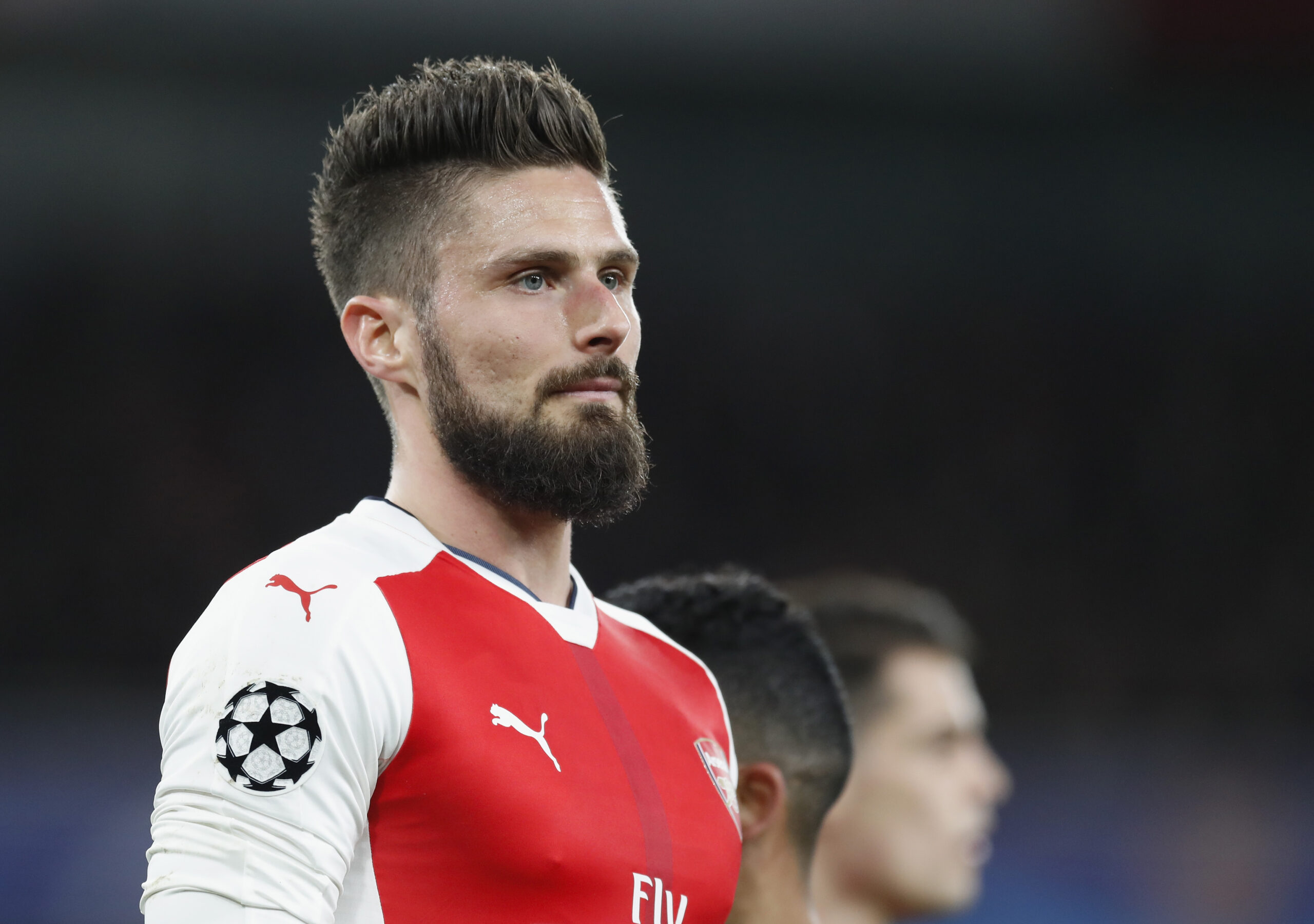 frustrated-giroud-issues-warning.