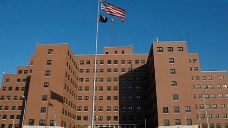 Veteran kills himself in St. Louis VA hospital waiting room, report says