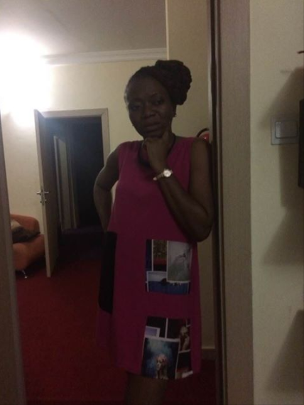 Outrage as woman is refused entrance into Central Bank of Nigeria, Abuja for wearing this…