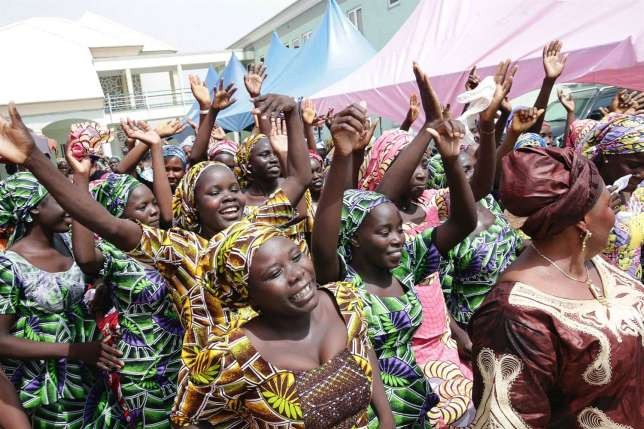 Buhari vows to secure release of remaining chibok girls in captivity
