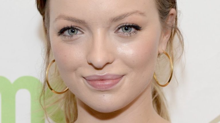 Francesca Eastwood expecting first child