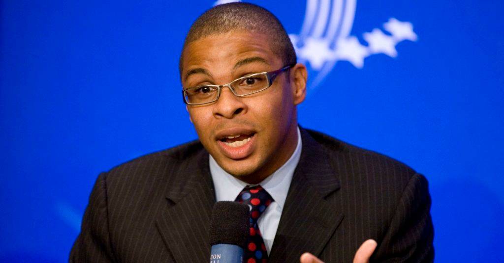 Top Harvard economist Roland Fryer faces reports of sexual harassment 2 top harvard economist roland fryer faces reports of sexual harassment