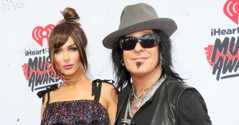 Motley Crue Rocker Nikki Sixx and Wife Courtney Are Expecting First Child