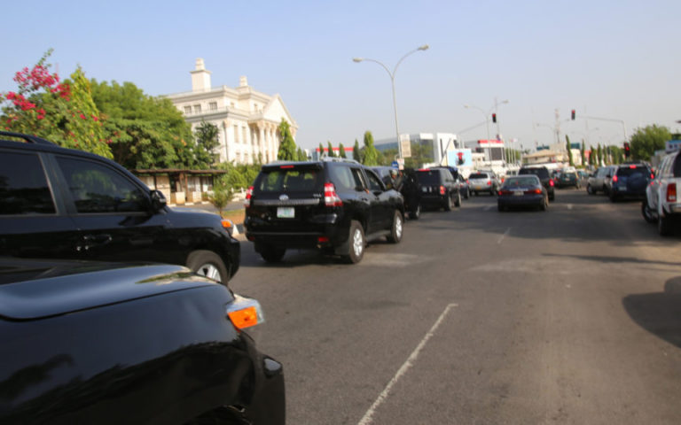 Aggrieved protesters block Osinbajo’s convoy in Abuja [VIDEO]