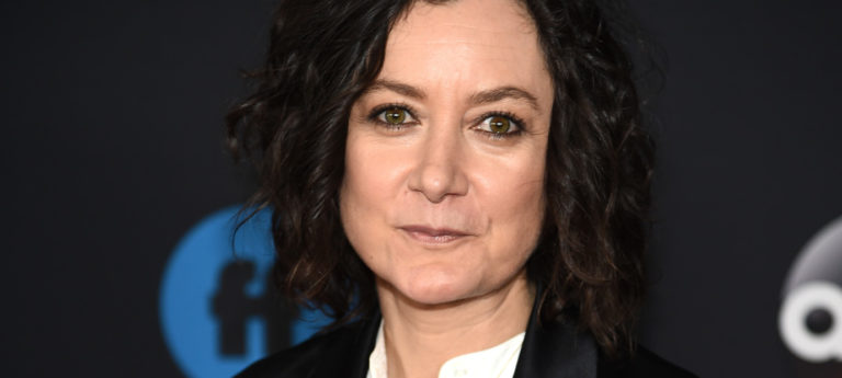 Here’s who’s replacing Sara Gilbert on The Talk