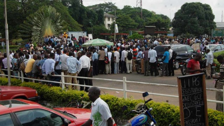 SSANU, NASU protest alleged FG’s selective treatment over earned allowances in ATBU