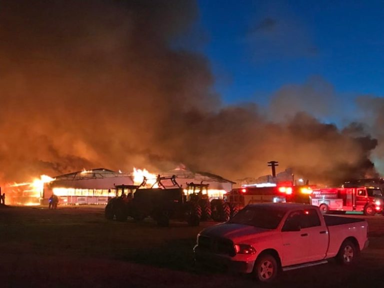 Hundreds of cows die in massive Manitoba barn fire