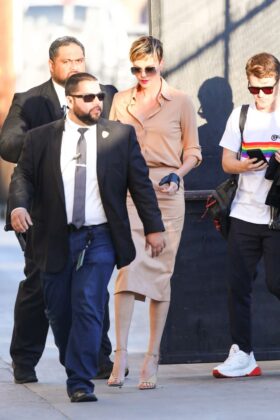 charlize theron arrives at jimmy kimmel live in los angeles 23