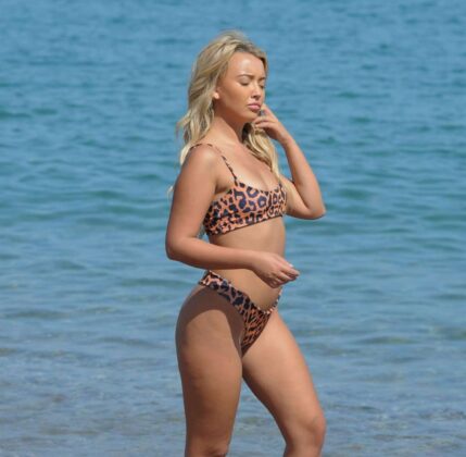 harley brash in bikini on the beach in marbella 5