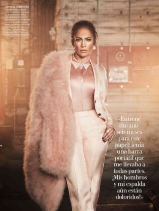 Jennifer Lopez – Shopping in Soho, New York