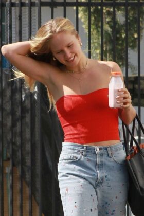 Sailor Brinkley Cook – Seen outside Dancing With The Stars rehearsal studios in Los Angeles