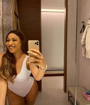 tonto dikeh shows off her surgical enhanced bumbum after a short break from instagram 1