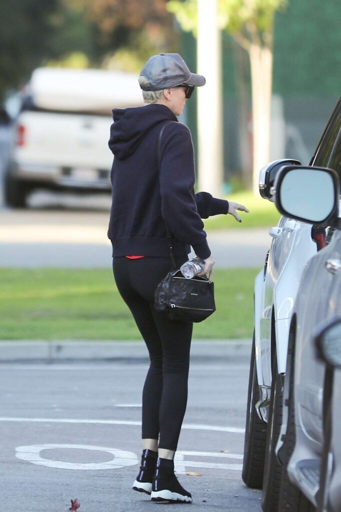 charlize theron in spandex out in west hollywood 4