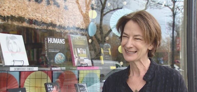 Indie booksellers thriving during pandemic thanks to new ways of connecting with customers