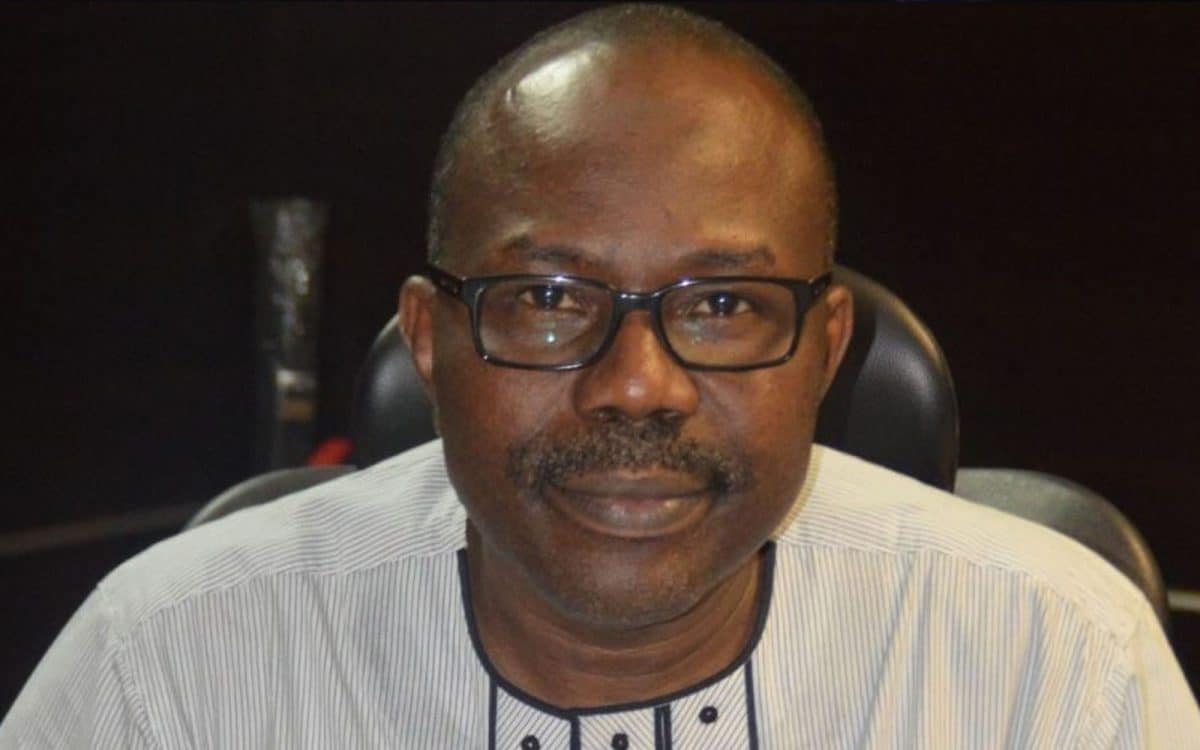 Nigeria news : #EndSARS: Nigerians no longer trust Buhari govt – Ex-APC Legal Adviser, Banire