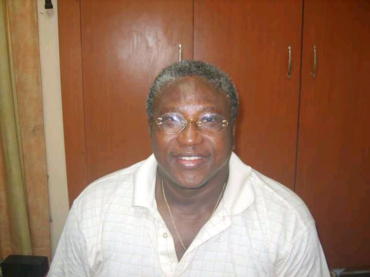 Nigeria news : Ex-Police Commissioner, Yomi Onashile, dies of COVID-19