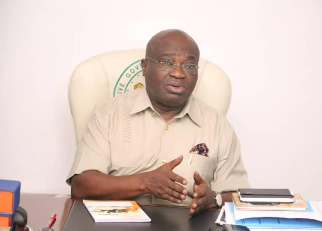 Nigeria news : Ikpeazu dissolves state Executive Council, recalls Chief of Staff, Agbazuere