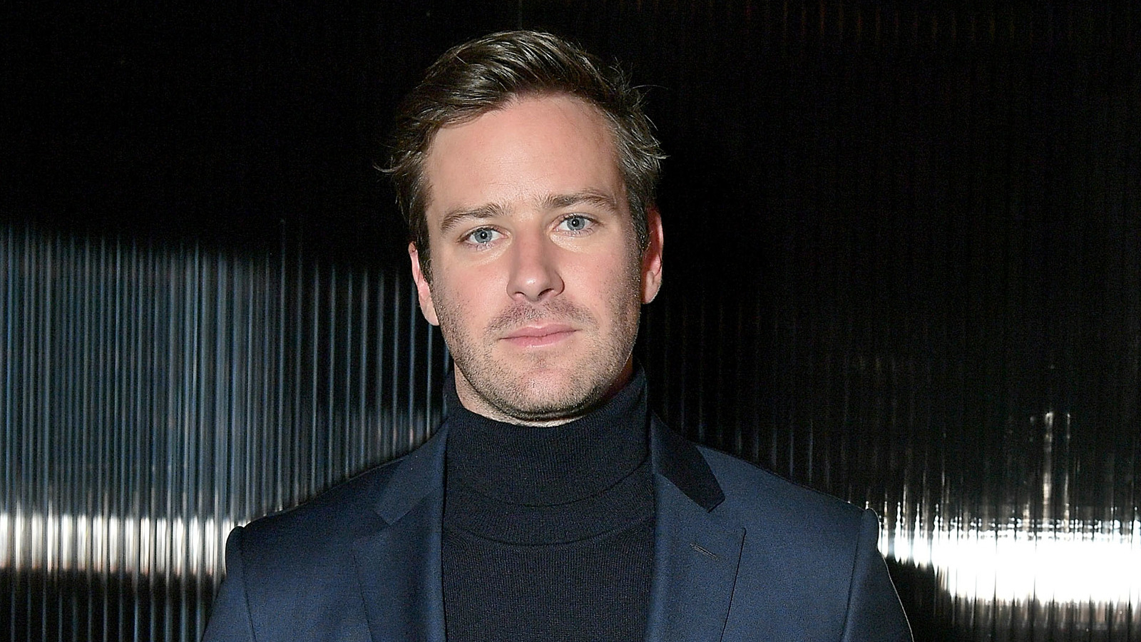 the real reason armie hammer abruptly left gossip girl