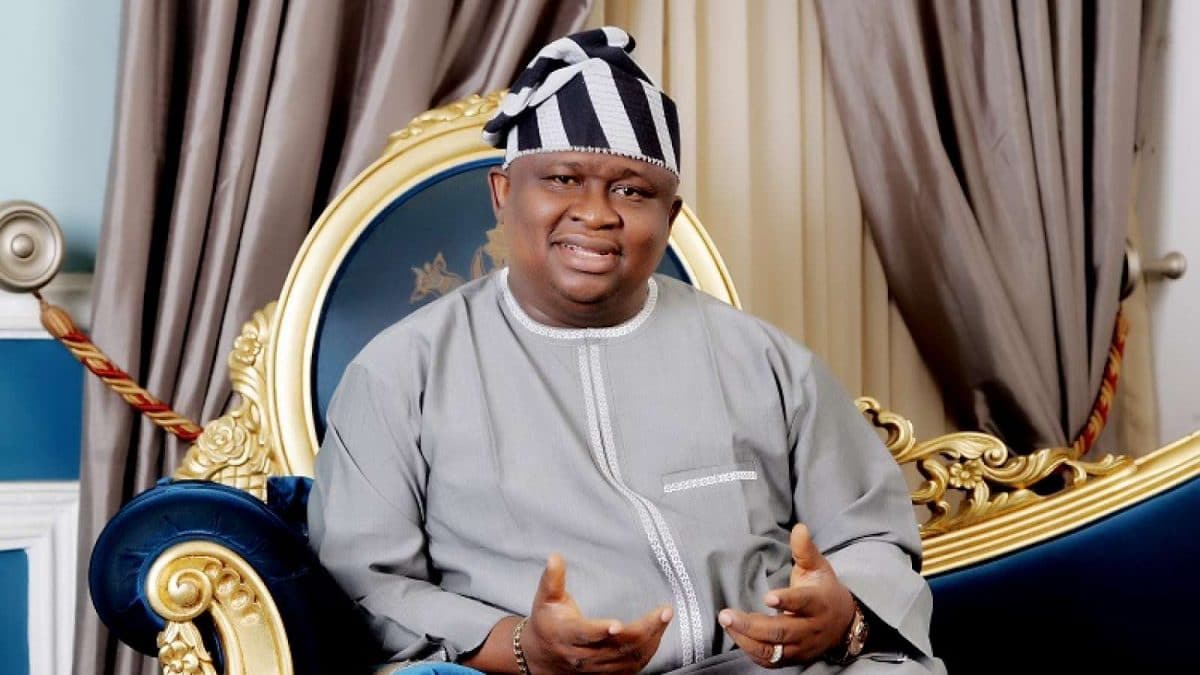 Nigeria News: Insecurity Senator Adeola threatens to join forces against herders in Ogun