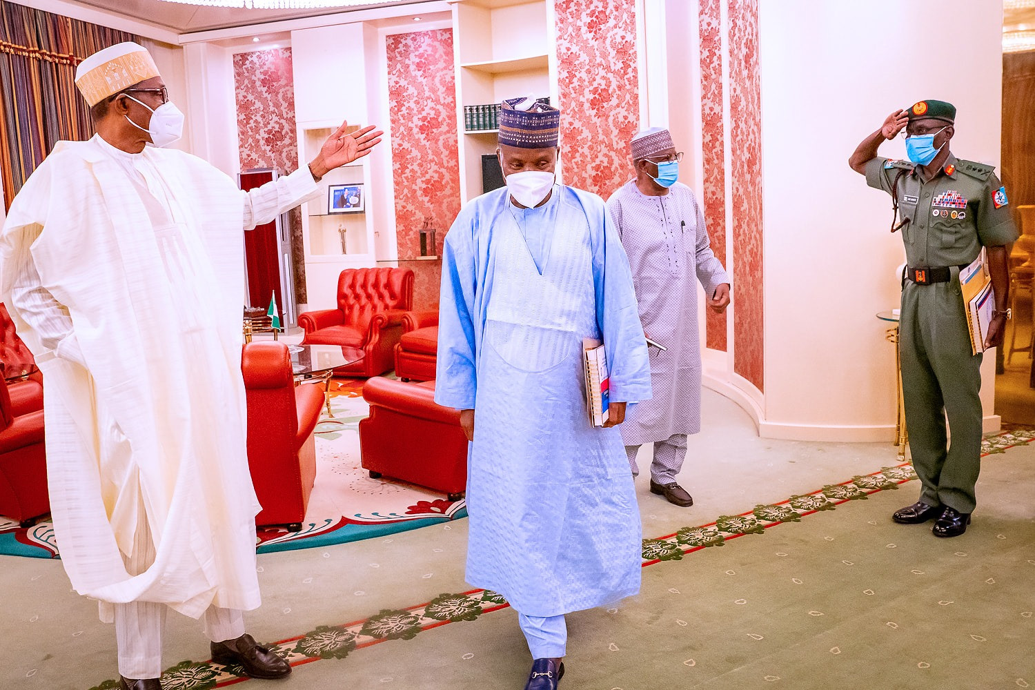 insecurity president buhari holds special consultation with defence minister and chief of defence staff 4
