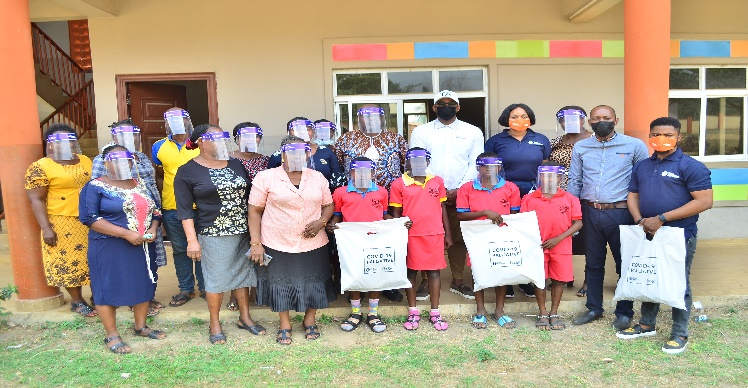 tola awosika foundation supports young nigerians with massive education outreach in ondo state photos 4