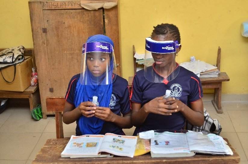 tola awosika foundation supports young nigerians with massive education outreach in ondo state photos 6