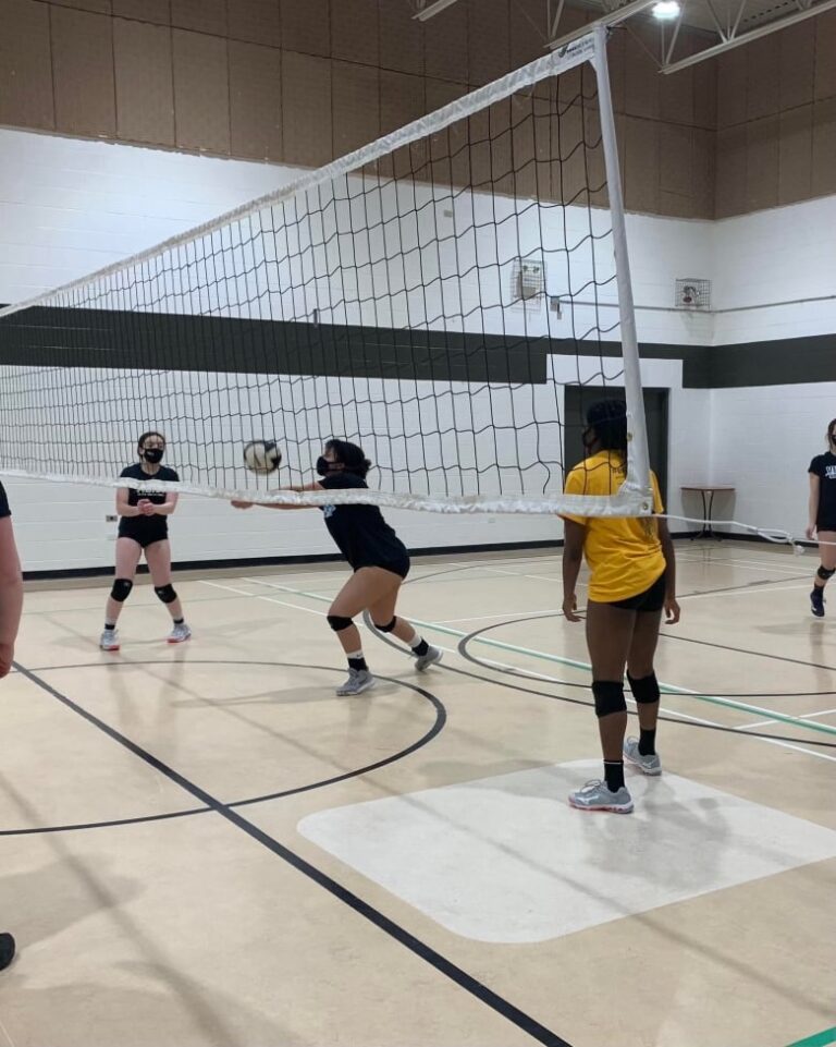 Winnipeg girls’ volleyball coach dismissed from role after telling players he’s allowed to use racial slurs
