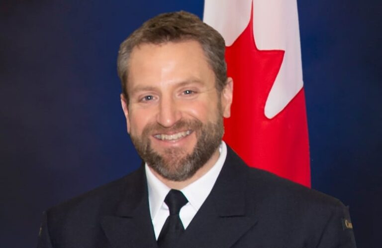 Canadian Coast Guard moving toward gender-neutral uniforms