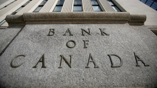 Bank of Canada keeps benchmark interest rate at record low