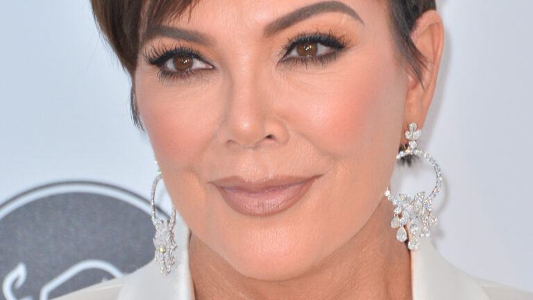 Who Is The Most Difficult Daughter To Work With ? Kris Jenner Reveals