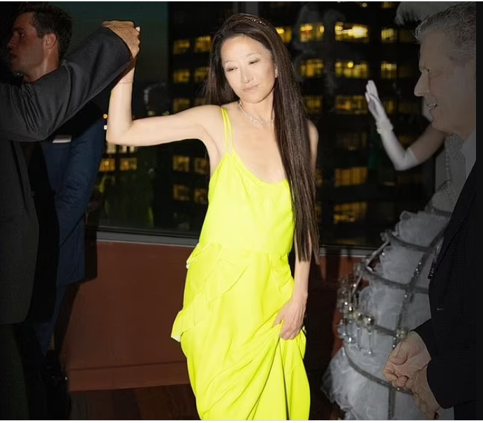 you have the potion of eternal youth ageless designer vera wang stuns followers with her youthful look as she celebrates her 72nd birthdaya photos 7