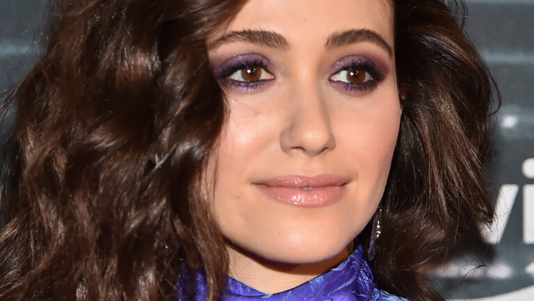 Here’s What Emmy Rossum Looks Like Without Makeup