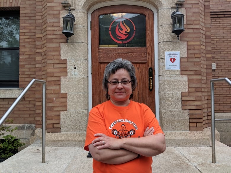 hudsons bays sale of orange shirts to support residential school survivors raises questions 1