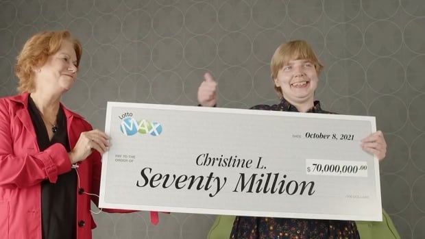 A bag of peanuts and $70M, please: B.C. woman recalls spur-of-the-moment decision to buy winning Lotto ticket