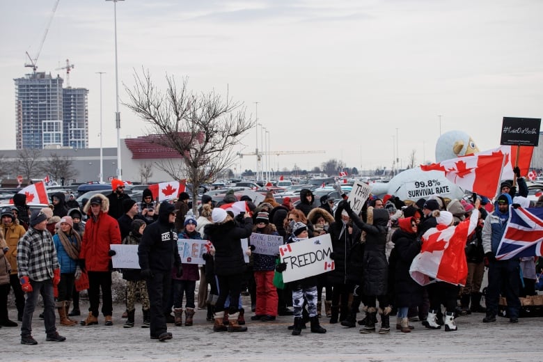 'Freedom convoy' needs to lose extreme rhetoric, says association head as truckers reach Toronto