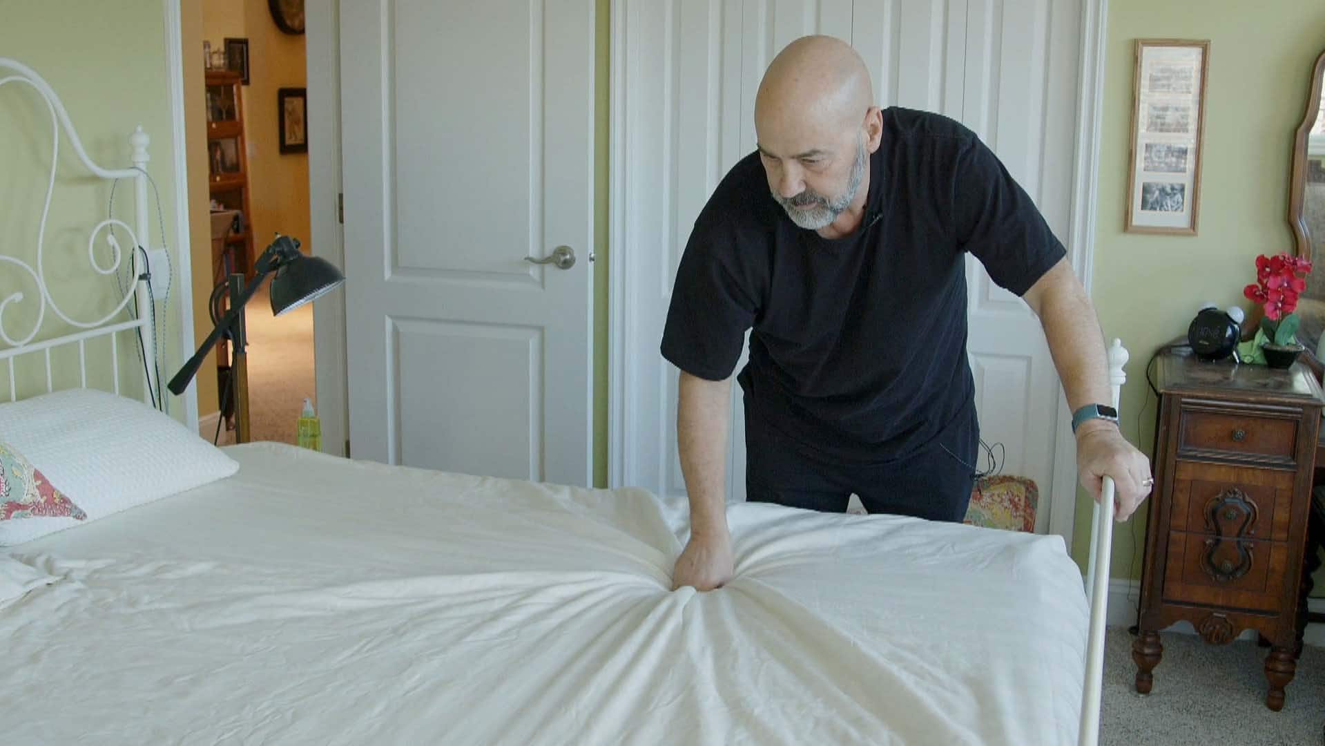 sleepless nights and no satisfaction buyers get run around returning ghostbed mattresses 3