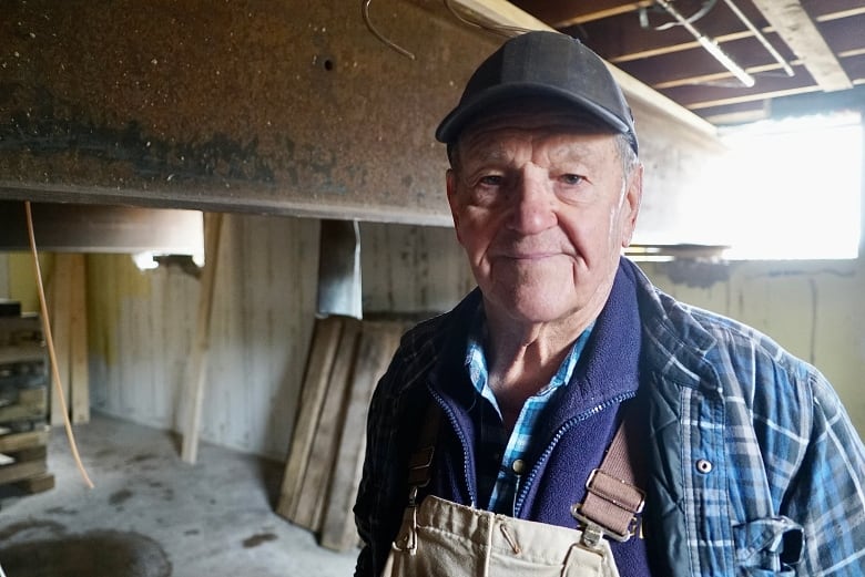 At 95, Nestor Kozey still moves whole houses — roof, walls and all