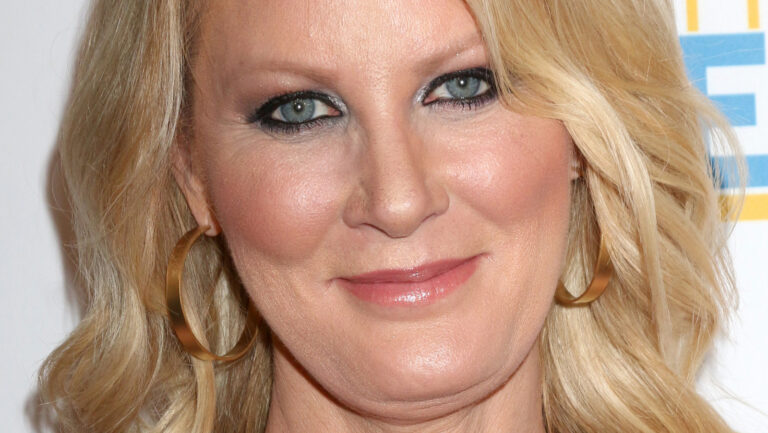 Sandra Lee Gives Devastating Details About Recovering From Surgery