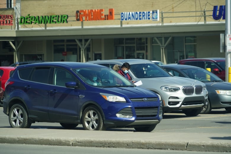 they parked they shopped they got towed anger and frustration at a montreal strip mall 2