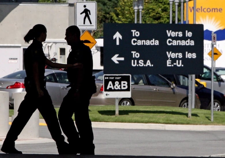 cbsa officers caught giving preferential treatment associating with criminals documents reveal