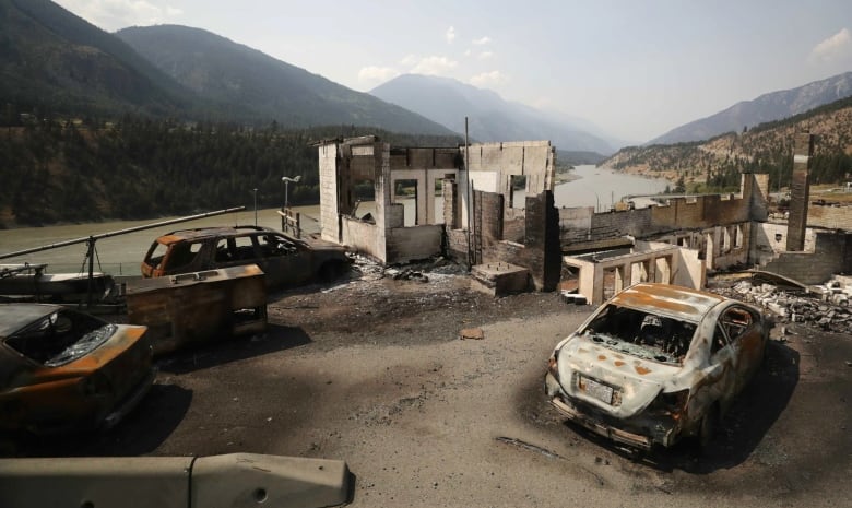 Feds spending $77M to help rebuild Lytton, B.C., with fire-resistant buildings