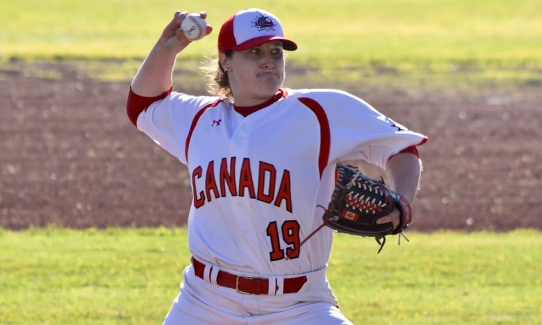 canadian womens baseball team honours late longtime player during friendship series against usa 2