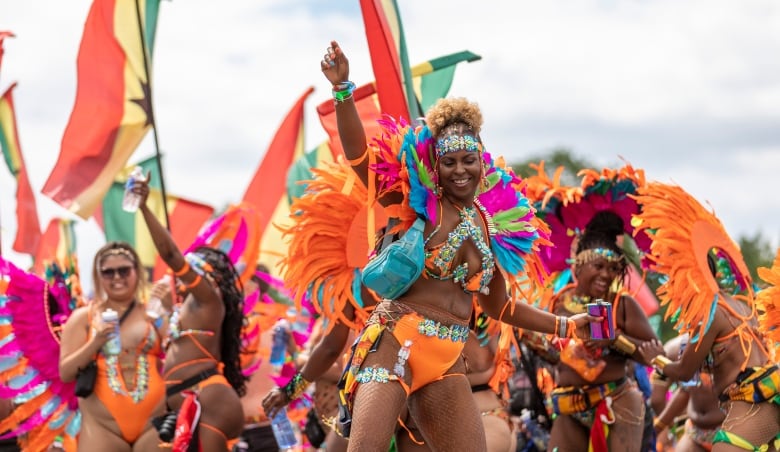 caribbean carnival parade returns to toronto 2