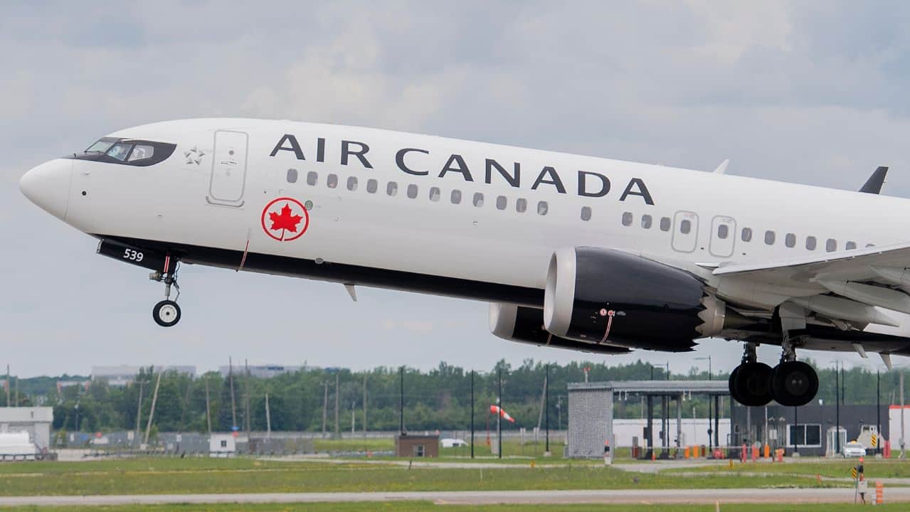 more complaints air canada westjet unfairly denying passengers compensation 1
