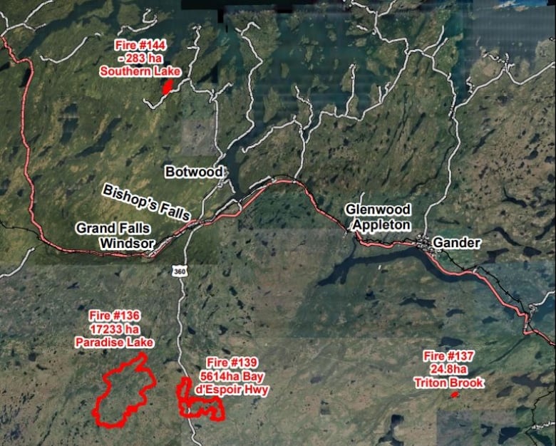 A map detailing the location and size of forest fires burning in central Newfoundland.