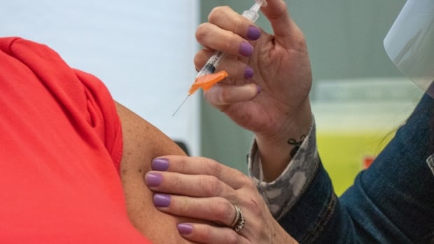 health canada approves pfizers new bivalent covid 19 vaccine