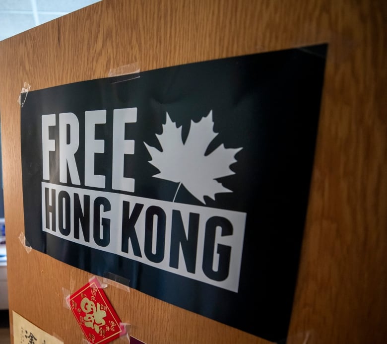 hong kongers returning to vancouver after years of population decline census shows