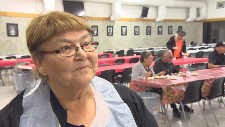 peguis first nation members thankful for community meal after difficult year of flooding covid 19