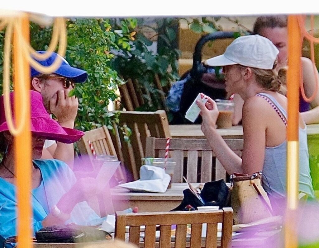 taylor swift on a vacation in bahamas 18